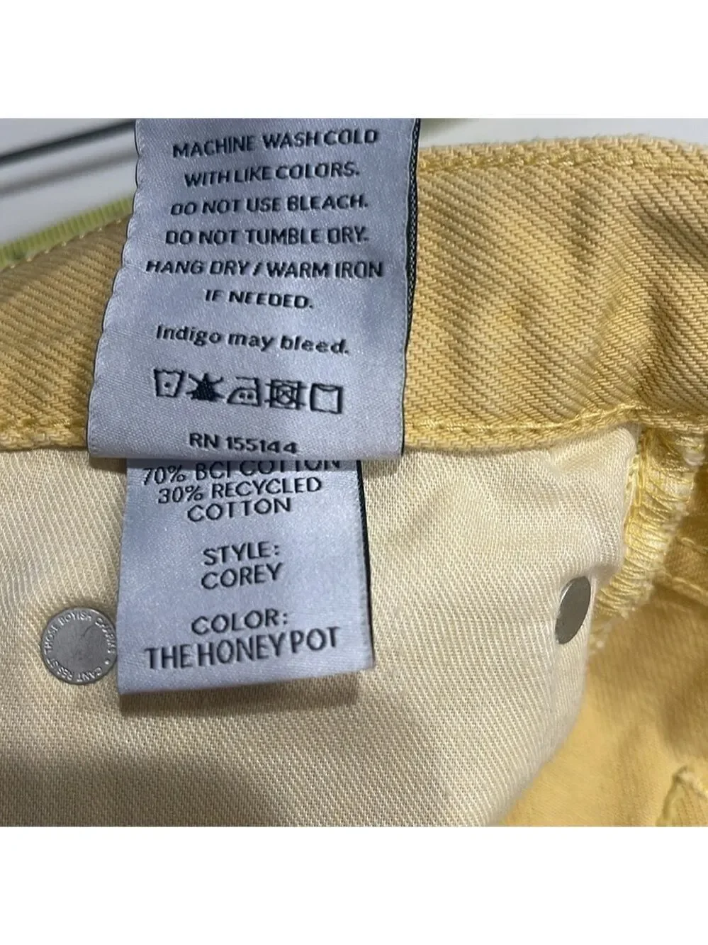 Boyish yellow denim